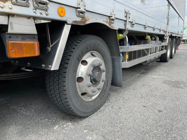 日野　プロフィア　ハイルーフ　ウィング　リア門口ステンレス　7速　E13Cエンジン