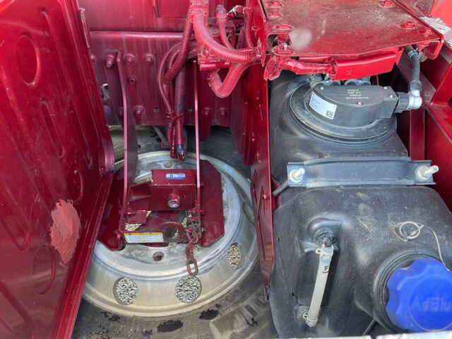 日野　17プロフィア　ダンプ　ハイルーフ　Ｌゲート　メッキ多数