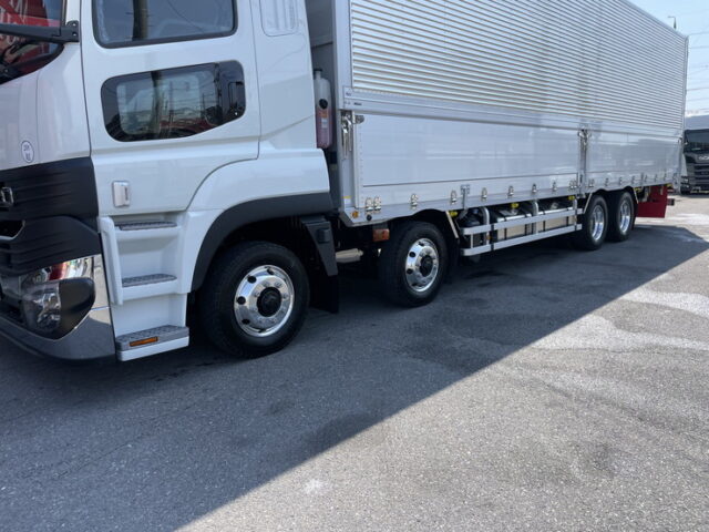 現行スーパーグレート：スーパーハイルーフ：ウィング：プレミアムライン：未使用