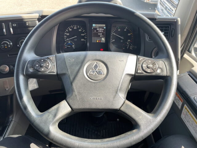 三菱ふそう：スーパーグレート：ハイルーフ：アルミウィング：メッキ多数：木床：AT：394馬力