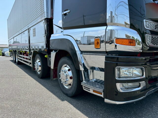 スーパーグレート：ハイルーフ：ウィング：架装多数：木床：380馬力