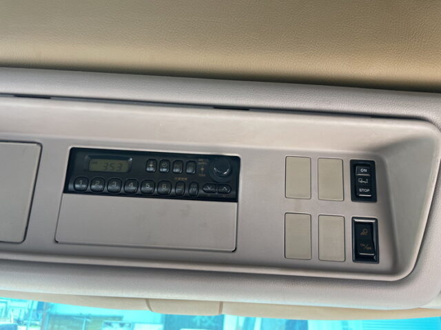 日野：テラヴィ：ハイルーフ：トレーラーヘッド：後輪エアサス：第5輪荷重11.500㎏