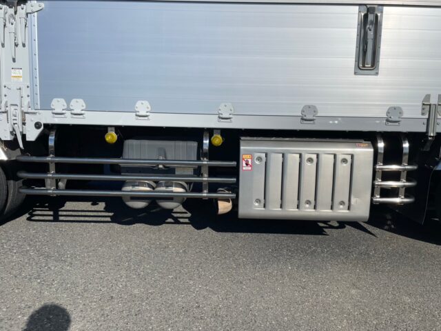 17スーパーグレート：ハイルーフ：ウィング：メッキ多数：アルミホイール：ステンレスサイドバンパー