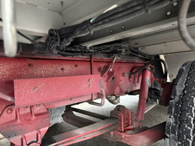 17スーパーグレート：ハイルーフ：ウィング：プレミアムラインエグゼクティブ：寝台メッキ