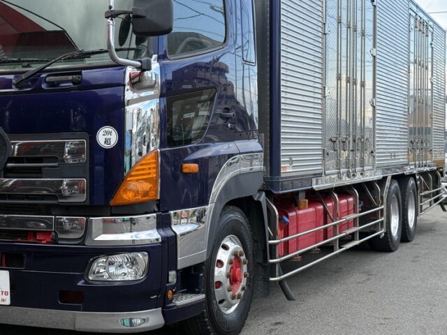 日野：プロフィア：冷凍バン：メッキ多数：サブエンジン：ジョロ4キーストン