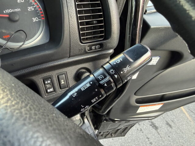 日野:プロフィア:ハイルーフ:トレーラーヘッド:メッキ多数:後輪エアサス:480馬力