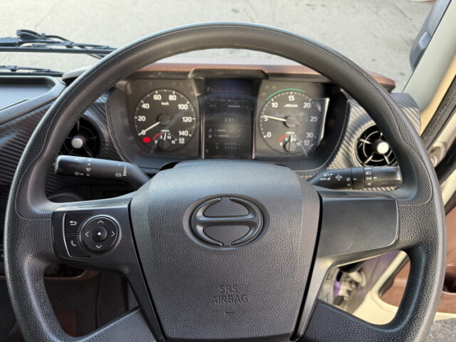 日野:17レンジャー:冷凍バン:菱重製冷凍機TDJS50DC:格納ゲート:アルミシマ床