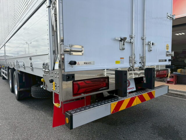 24スーパーグレート:スーパーハイルーフ:ウィング:アルミホイール:リア門口ステンレス