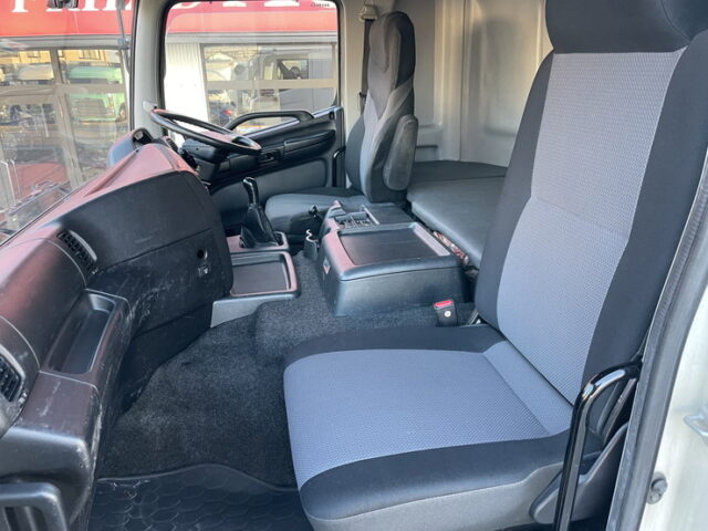 日野　プロフィア　冷凍ウィング　10輪　ジョロ4キーストン　7速　380馬力