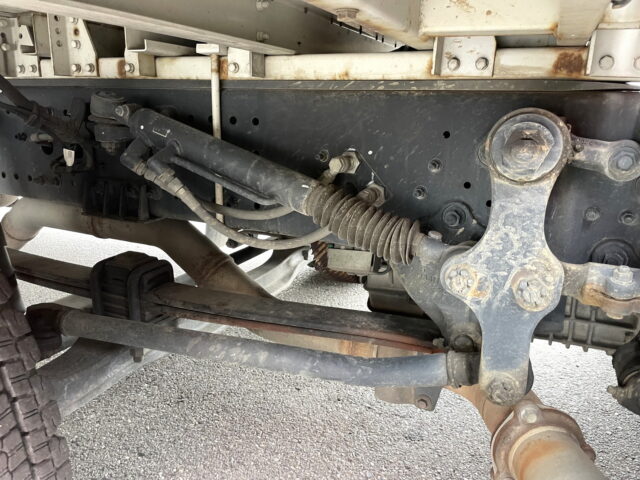 日野　17プロフィア　ハイルーフ　ウィング　7速MT　380馬力　エンジン交換済