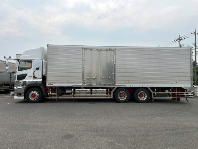 R1　プロフィア　冷凍バン　横扉　7MT　ステンレス多数