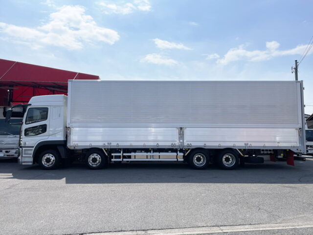 17スーパーグレート　未使用　ハイルーフ　ウィング　総輪エアサス　プレミアムライン　428馬力