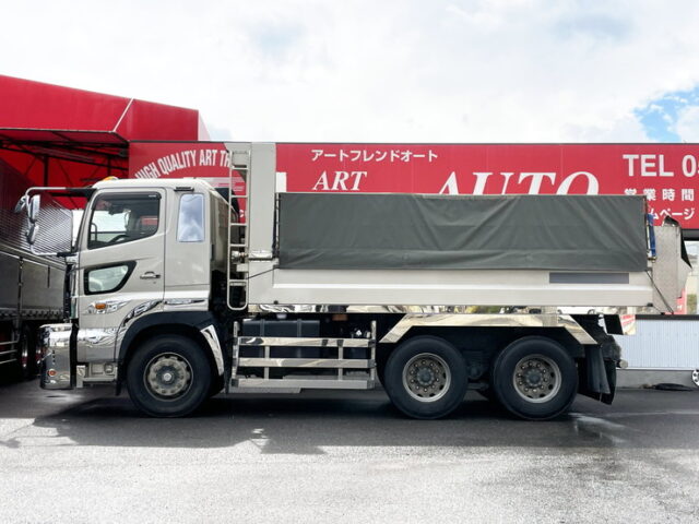 日野　17プロフィア　ダンプ　5300×2200　E13C　前出しバンパー　昇降機付き　電動コボレーン