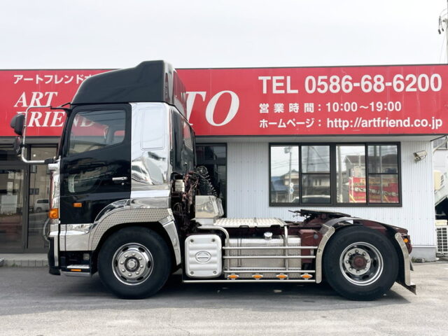 日野　プロフィア　ハイルーフ　トレーラーヘッド　架装多数　第5輪荷重8.900㎏　メッキホイール