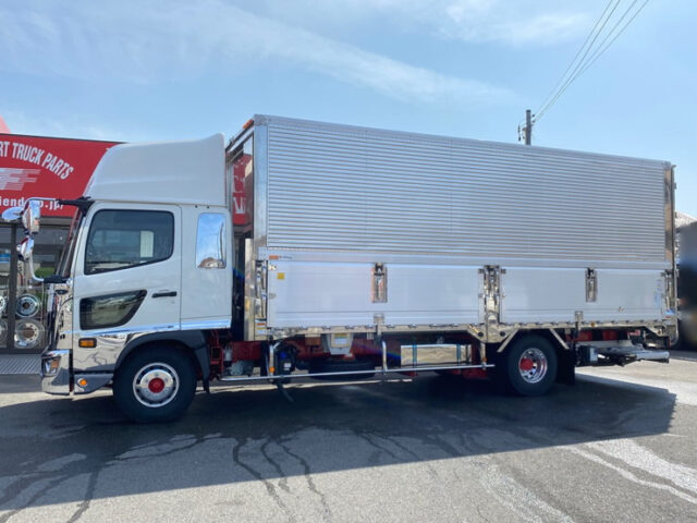 【802】R3　17レンジャー　冷凍ウィング　6200造りボディ　格納ゲート