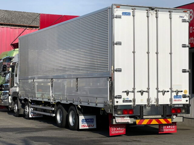 【1480】H27　ギガ　ハイルーフ　ウィング　木床　7速MT　380馬力　リア門口ステンレス