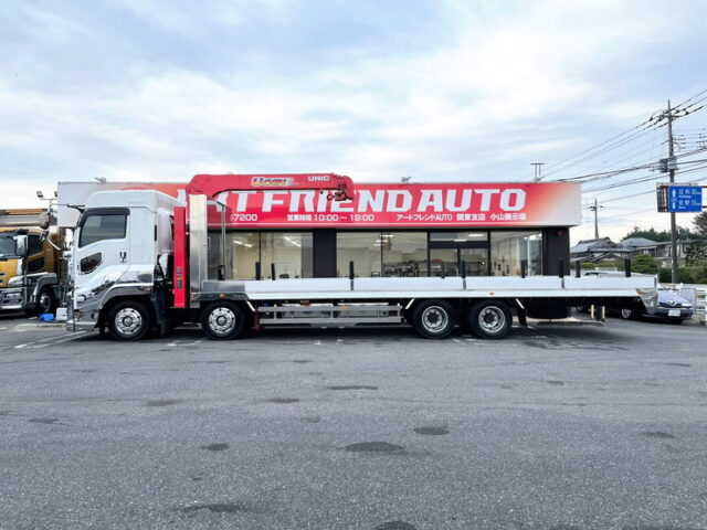 【1000】H30　ギガ　ハイジャッキセルフクレーン　4段　ラジコン　フックイン　7速MT　380馬力