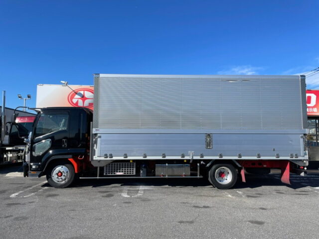 【1083】H30　いすゞ　フォワード　リア門口ステンレス　冷凍ウィング　6200ワイド　240馬力