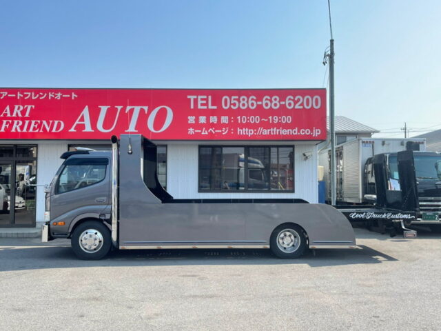 【986】H22　ダイナ　積載車　5700ワイド　カスタム　低走行　煙突マフラー(ダミー)