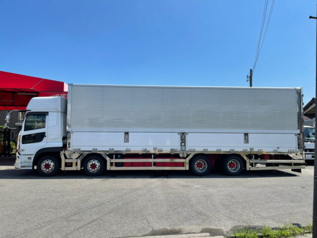 【1180】H30　クオン　ハイルーフ　ウィング　トレクス製ステンレスボデー　390馬力　AT