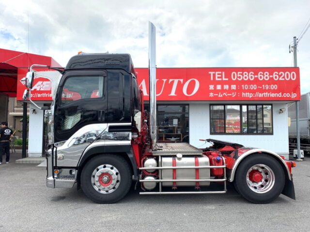 【1239】H28　ギガ　ハイルーフ　トレーラーヘッド　煙突マフラー(ダミー)　520馬力　第5輪11.500㎏