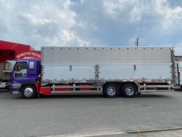 【687】H17　ギガ　冷凍ウィング　造りボディ110アオリ