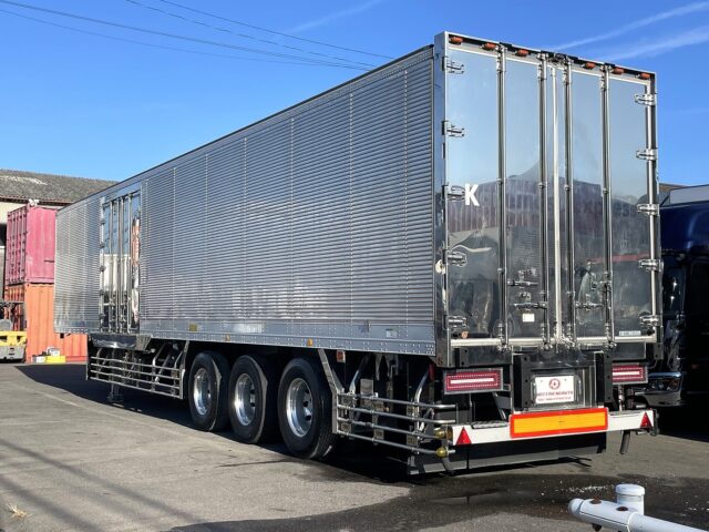 フルハーフ　トレーラー冷凍バン　サーモキング　プレジデント　３軸　リフトアクスル(中残し)