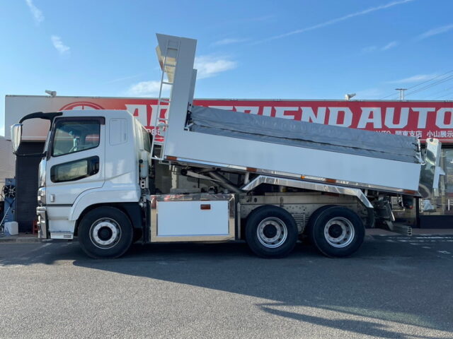 スーパーグレート　ダンプ　5300×2300　ステンレス多数