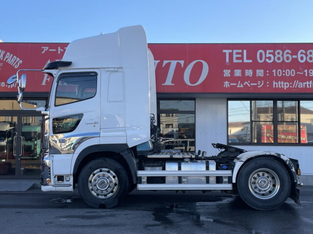 日野　17プロフィア　ハイルーフ　トレーラーヘッド　E13Cエンジン　450馬力