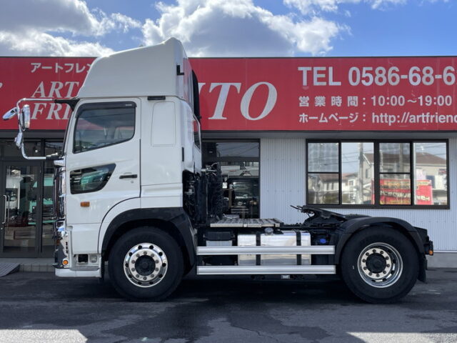 日野：17プロフィア：ハイルーフ：トレーラーヘッド：アルミホイール：ブタ鼻