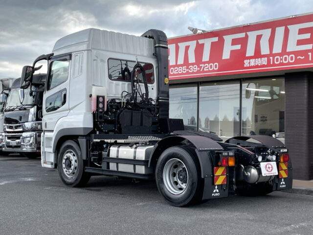 三菱ふそう：スーパーグレート：トレーラーヘッド：ハイルーフ：Ｄ尺：AT：未使用：第５輪11.5ｔ　