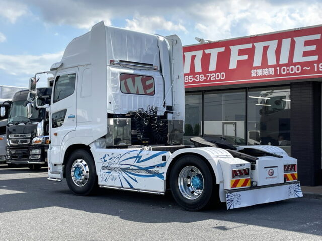 日野：プロフィア：トレーラーヘッド：ハイルーフ：ルーフバー：パイプバンパー：アルミホイール