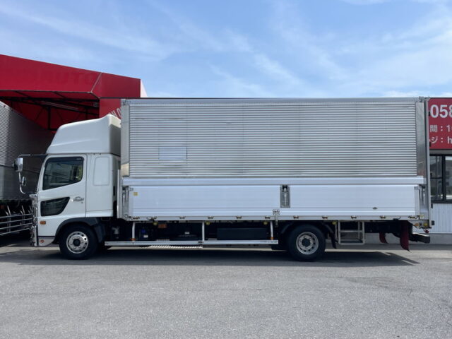 日野：17レンジャー：6200ワイド：エアサス：木床：アルミホイール：240馬力