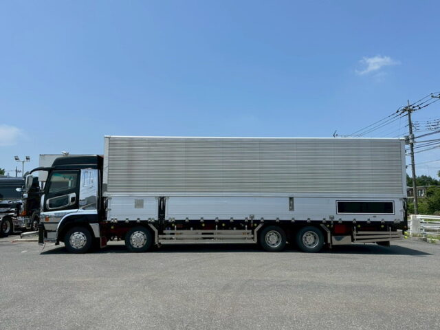 スーパーグレート：ハイルーフ：ウィング：架装多数：木床：380馬力