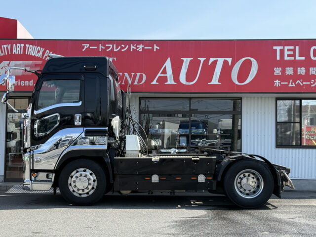 いすゞ：ギガ：ハイルーフ：トレーラーヘッド：アルミホイール：スムーサー