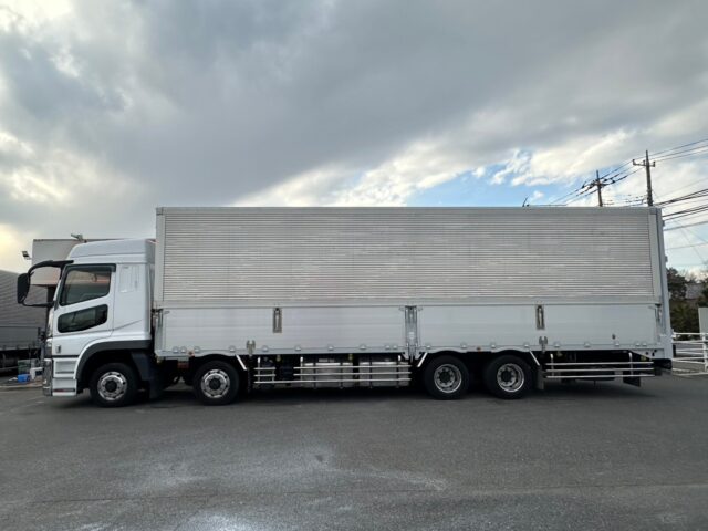 17スーパーグレート：ハイルーフ：ウィング：メッキ多数：アルミホイール：ステンレスサイドバンパー