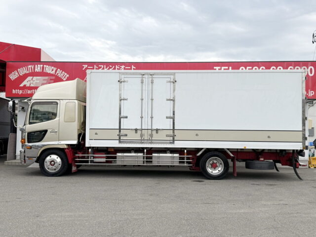 日野：レンジャープロ：ハイルーフ：冷凍バン：左観音扉：キーストン床：エアサス