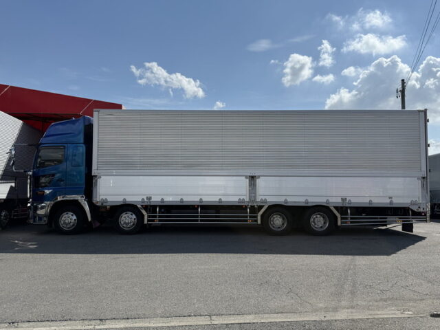 日野：17プロフィア：ハイルーフ：ウィング：メッキ多数：ステンレス多数：プロシフト