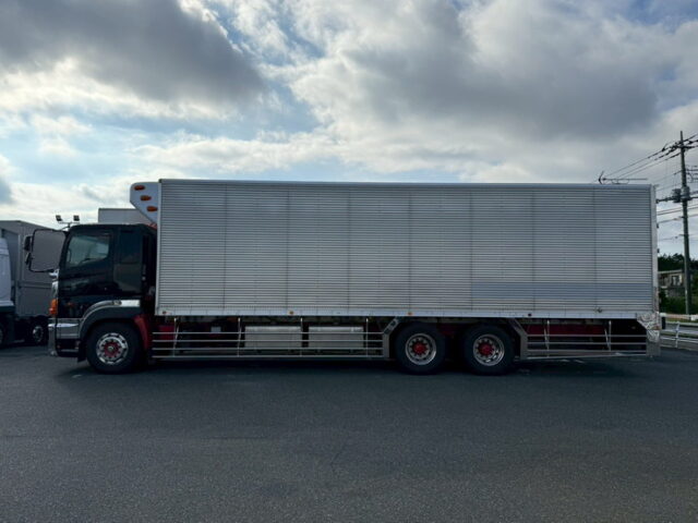 日野：プロフィア：冷凍バン：サブエンジン：アルミシマ床：架装多数：内装生地張り