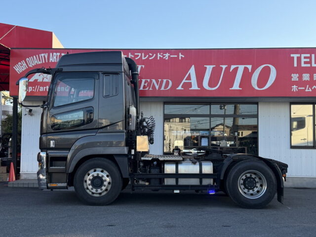 17スーパーグレート：ハイルーフ：トレーラーヘッド：アルミホイール：第5輪荷重11.500㎏