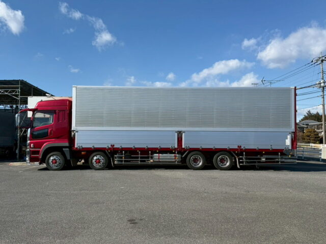 17スーパーグレート:ハイルーフ:ウィング:メッキ多数:アルミホイール:格納ゲート