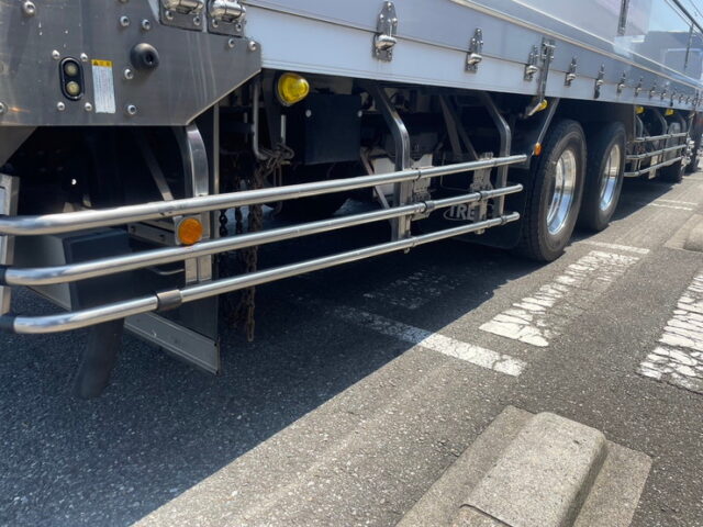 日野　17プロフィア　冷凍ウィング　ステンレス多数　菱重製冷凍機TDJS100DC