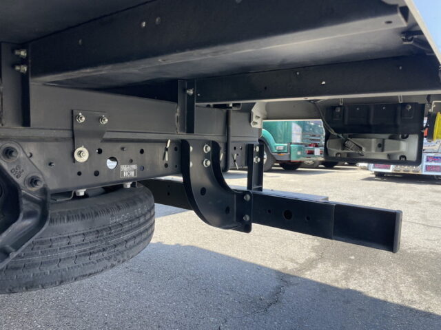 日野：デュトロ：アルミバン：ワイドロング：木床：横扉：150馬力：AT車