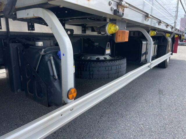 日野：17レンジャー：6200ワイド：エアサス：木床：アルミホイール：240馬力