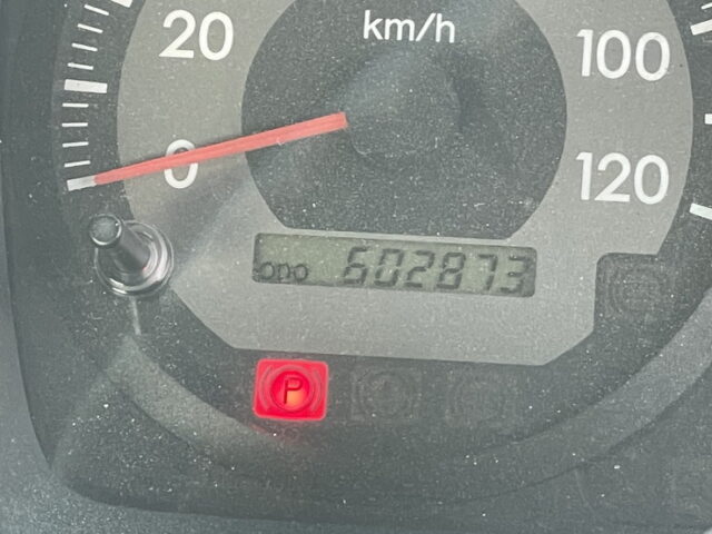 日野：プロフィア：ハイルーフ：トレーラーヘッド：メッキ多数：アルミホイール