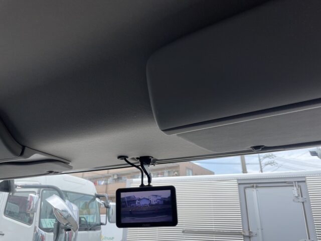 レンジャープロ　増トン　ハイジャッキセルフ　4段クレーン　ウィンチ/あゆみ板付　荷台長6500