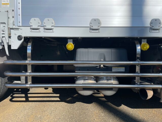 17スーパーグレート：ハイルーフ：ウィング：メッキ多数：アルミホイール：ステンレスサイドバンパー