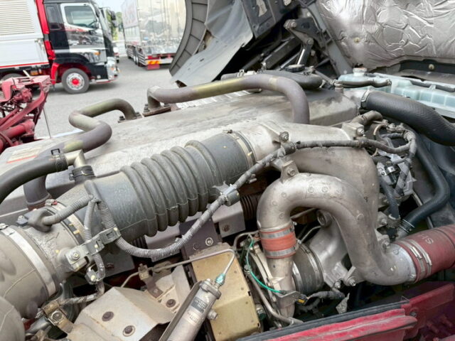 日野：プロフィア：ハイルーフ：トレーラーヘッド：総輪エアサス：架装多数