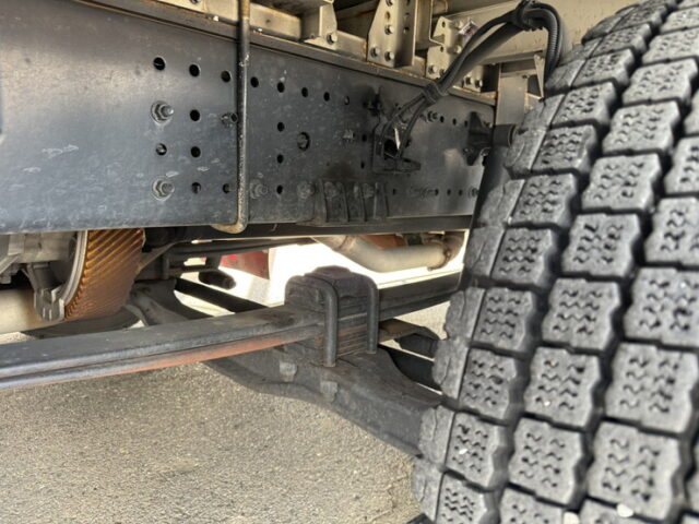 日野：17プロフィア：ハイルーフ：ウィング：メッキ多数：ステンレス多数：プロシフト