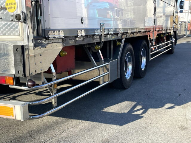 スーパーグレート　ハイルーフ　ウィング　ヤマダ造りボデー　国産エンジン　7速MT